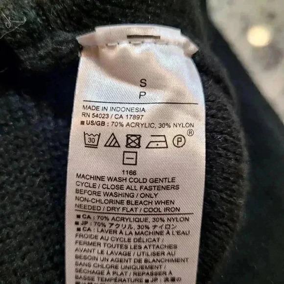 Banana Republic Women's Black Acrylic/Nylon Knit Slouchy Cardigan Sweater w Snap - Picture 10 of 11